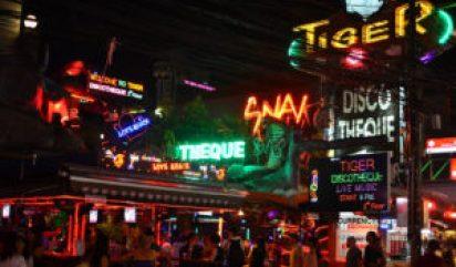 6 Reasons Why You Must Visit Phuket, Thailand
