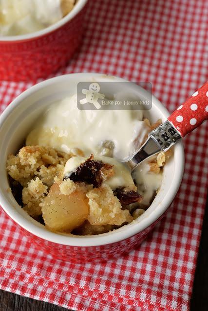 maple pear cranberry oat crumble yogurt