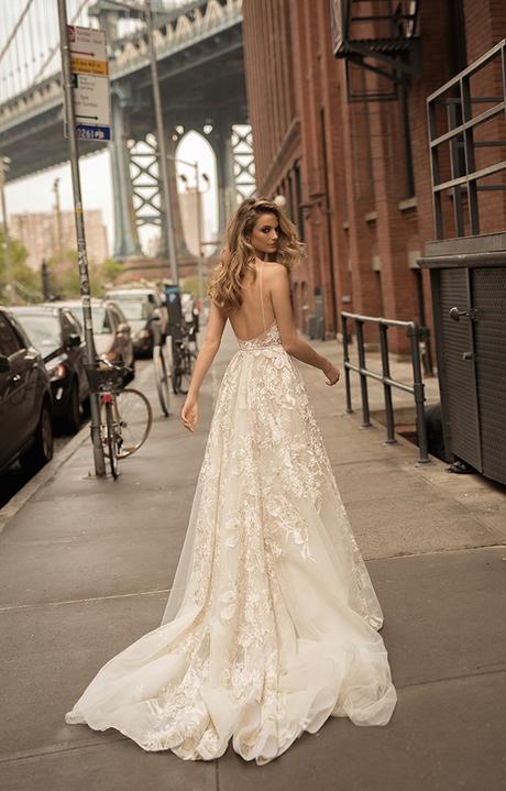 backless-wedding-dress