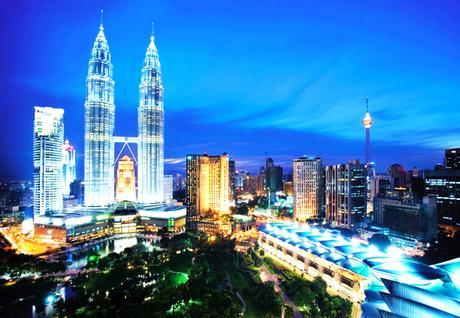 This Time Spend Some Time At Malaysian Streets That Will Enamor You With It’s Cuisines, Travelling Experience And What Not!!