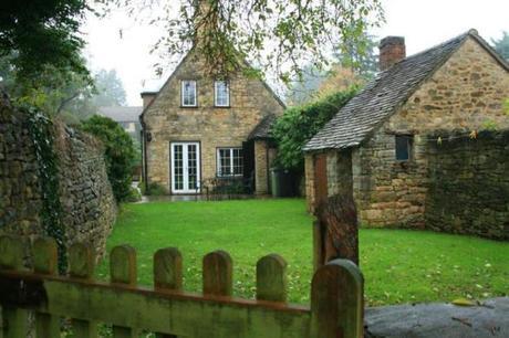 Chipping Campden Is A Perfect Town In England To Spend Your Vacation