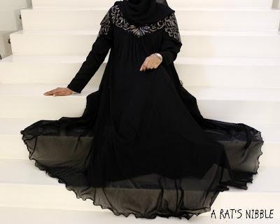 Royal Evening Gown From Islamic Design House