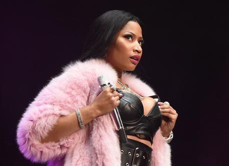 Behind The Scenes: Nicki Minaj Flexes Her Glorious Greased Globes At #SecretShoot For 2 New Songs