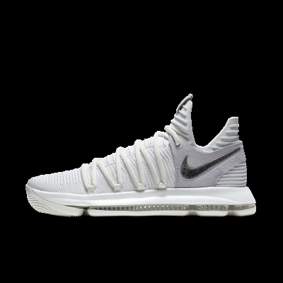 Buy Best Men’s Basketball Shoes From Nike And Make The Game More Exciting!