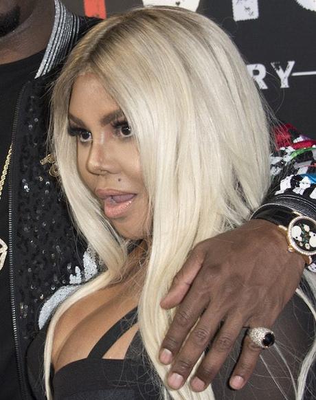 Lil’ Kim Is Being Investigated For An Alleged Robbery