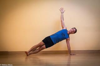 Plank Pose vs. Sit-Ups for Core Strength