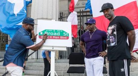 PICS! BOYZ TO MEN BLESSED WITH THEIR OWN STREET BACK HOME IN PHILADELPHIA