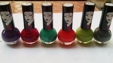 Be a Nail Artist Yourself and Dab Your Nails With the Best Tone and Splash of Color