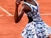 Venus Williams Serves Faster Crashes