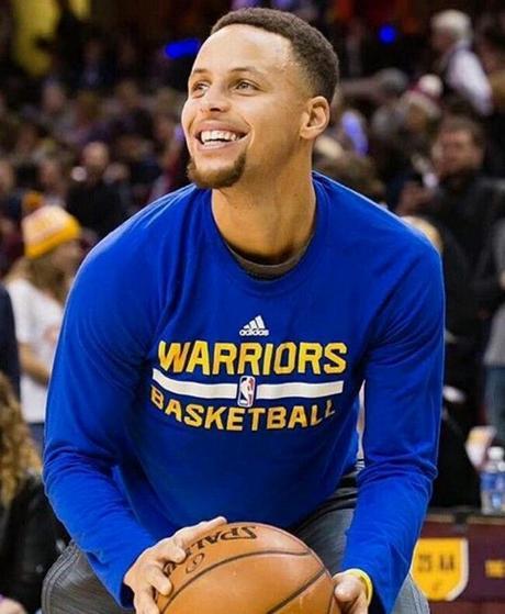 #BlessedUp Steph Curry Inks $201M Deal With The Golden State Warriors