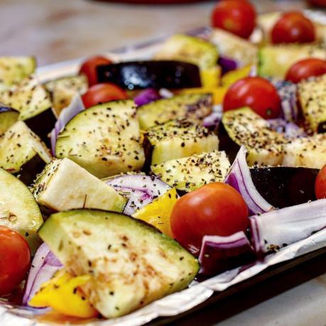 Recipe|| Roasted Veg & Turkey Meatball Salad