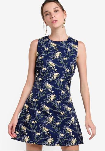 Darling Floral Dresses: Iconic Fashion Of Every Season!