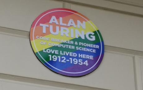 In & Around #London… #Pride #LovesLivesHere #LoveIsLove