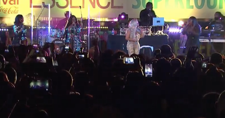 XSCAPE TAKES THE CROWD TO CHURCH DURING ESSENCE FESTIVAL