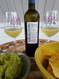2 Spanish Wines a Must For Summer