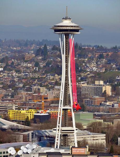 Angry Birds Space - Space Needle Stunt - Distance