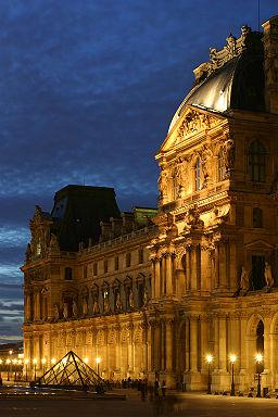 Learn french in paris: Le Louvre