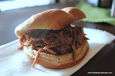 Slow Cooker BBQ Beef Sandwiches