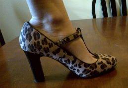 Shoedazzle: Leopard Carvela