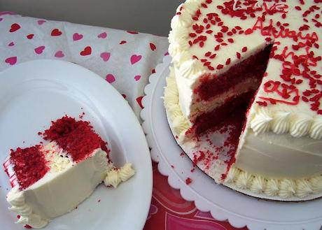 Red Velvet Cheesecake Cake