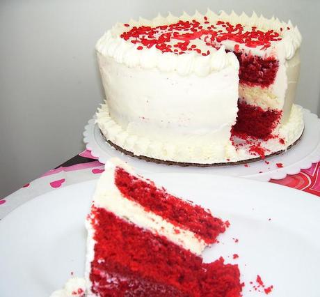 Red Velvet Cheesecake Cake