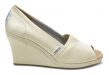 Stepping into Spring with Toms