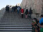 Persepolitan stairway, allowed visiting dignitaries to maintain a regal appearance while ascending