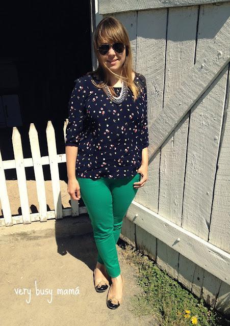 3 days, 3 ways: Green Jeans & Femme Fatal Necklace