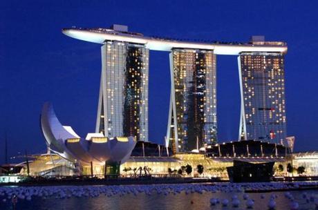 Top 5 Hotels To Stay In Singapore!