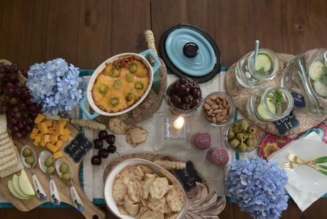 MONDAY MOOD- SAY CHEESE, TIPS FOR HOSTING AN AWESOME WINE AND CHEESE PARTY
