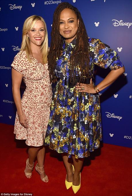 OPRAH WINFREY IS DISHING ON HOW FUN IT WAS WORKING WITH REESE WITHERSPOON & MINDY KALING ON “A WRINKLE IN TIME”