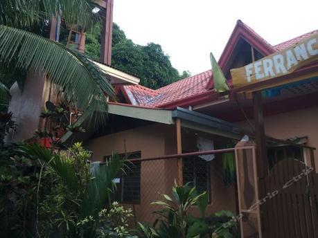 Make Your Trip Euphoric Savoring Luscious Seafood At Baybay!