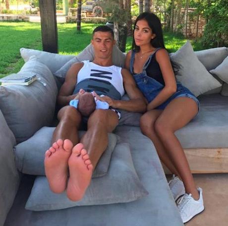 Cristiano Ronaldo’s Girlfriend Is Pregnant With His Fourth Child