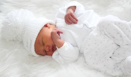 Hush Little Baby Don’t you Cry: A midwife’s guide to understanding newborn cries