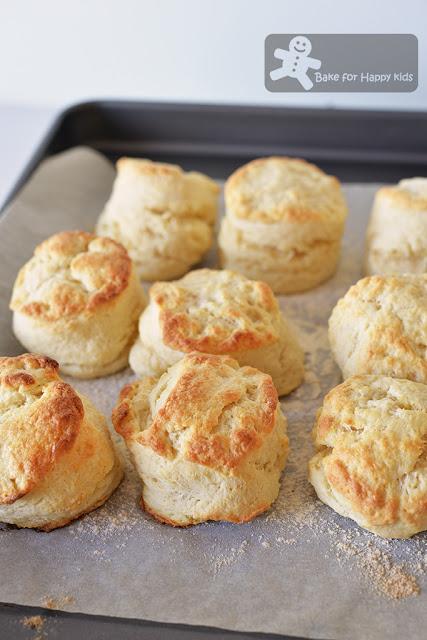 Cream Scones (Anneka Manning)