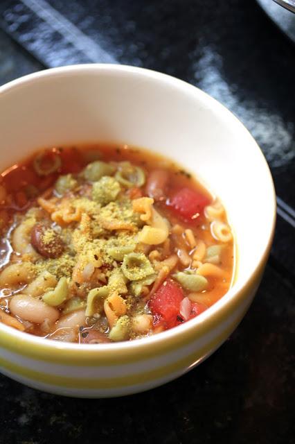 Easy Vegetable Soup with Beans and Pasta