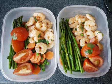 MEAL PREP | ONE PAN LEMON BUTTER GARLIC PRAWNS