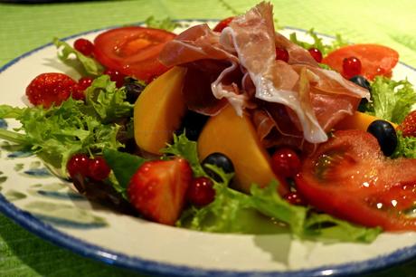 A Fruity Seasonal Salad for you & me!