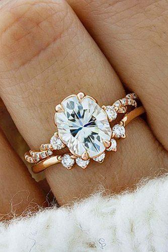 wedding-rings-for-women oval rose golden kenanddanadesign