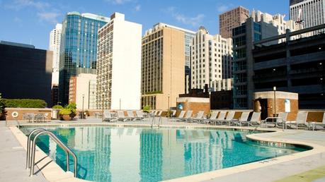 best rooftop pools chicago