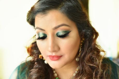 Plus size ethnic fashion Indian curvy blogger