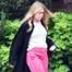 Ashley Olsen in Hot Pink Pants Is One Rare Sighting