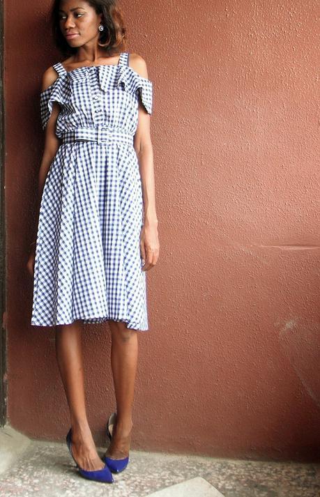 OFF DUTY STYLE // BLUE GINGHAM DRESS