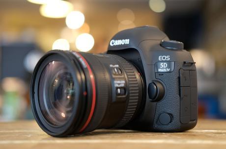 Image result for images of Canon EOS 5D Mark IV