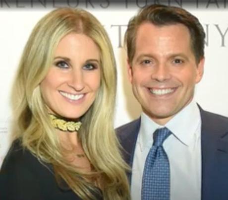 Anthony Scaramucci’s Wife Was 9 Months Pregnant When She Filed For Divorce