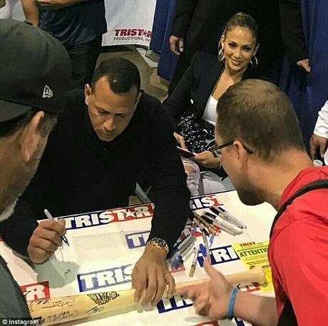 SUPPORTING HER MAN:  J.LO SHOWS UP TO BF ALEX RODRIGUEZ  AUTOGRAPH SIGNING EVENT