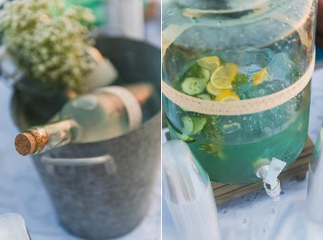 Romantic fall wedding in Skyros | Vicky & George wedding-guests-treats