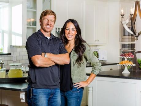 THE HOUSE FROM SEASON ONE OF HGTV’S  ‘FIXER UPPER’ HOSTED BY CHIP & JOANNA GAINES IS  FOR SALE
