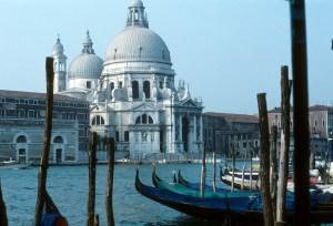A Venetian Mystery Tour in Meals