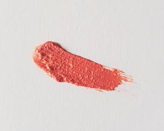 Go-To Pinky-Nudey Lips